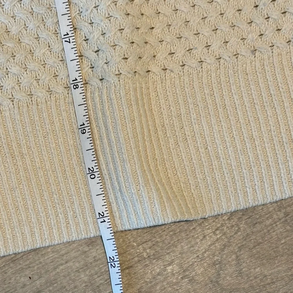 American Eagle Cream Textured Knit Sweater - Picture 4 of 6